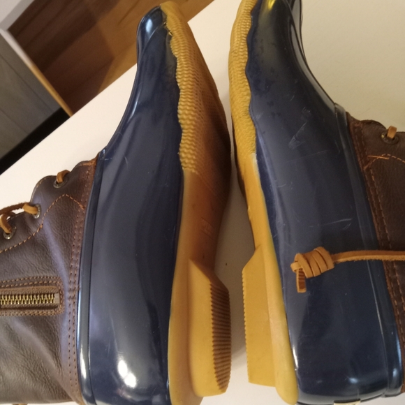 Sperry ๐ฆwaterproof boots women's size 9 โ๐จ - Picture 2 of 5